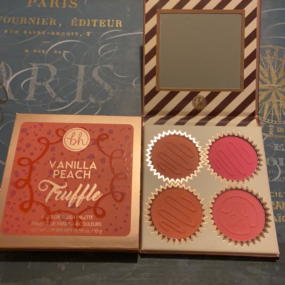 BH Cosmetics Vanilla Peach Truffle palette blush